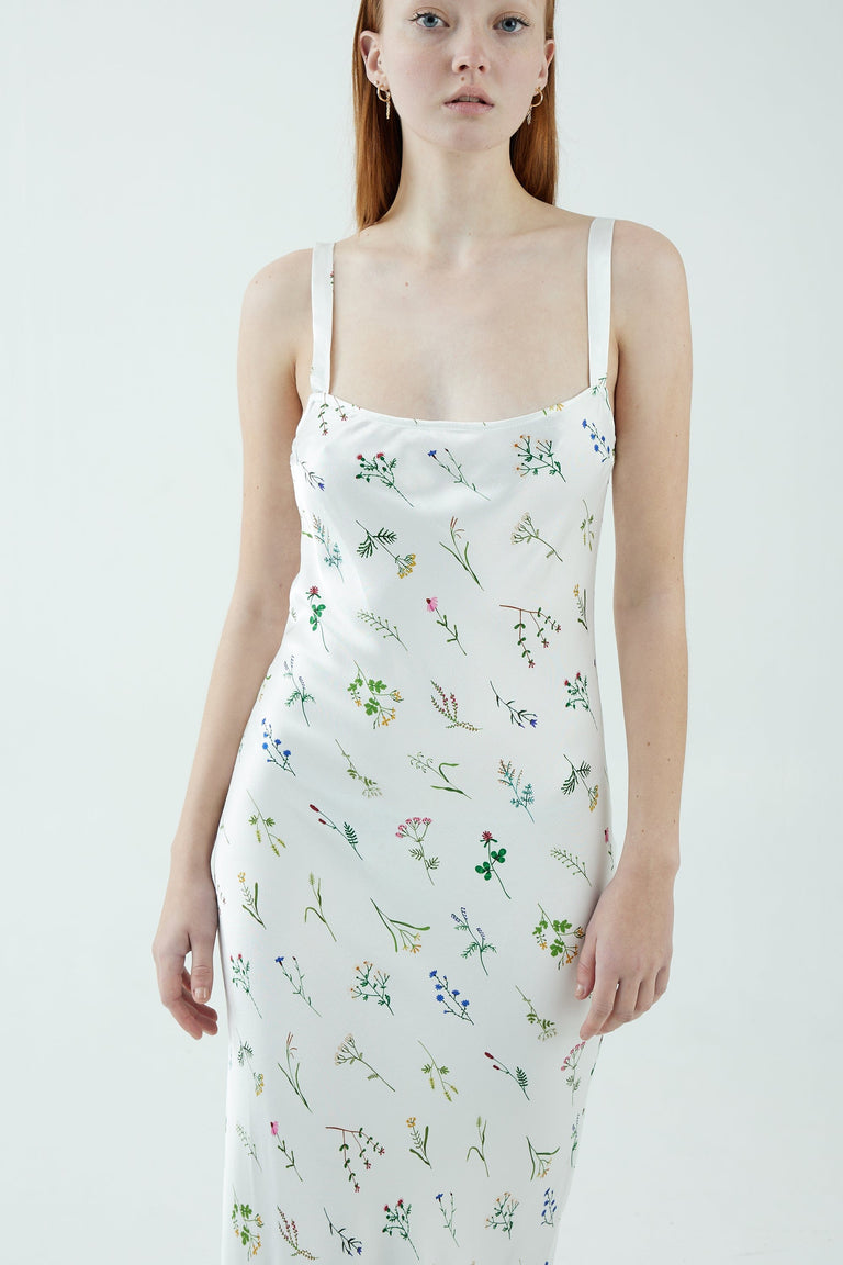 DRESSES SALE — THIRD FORM - International