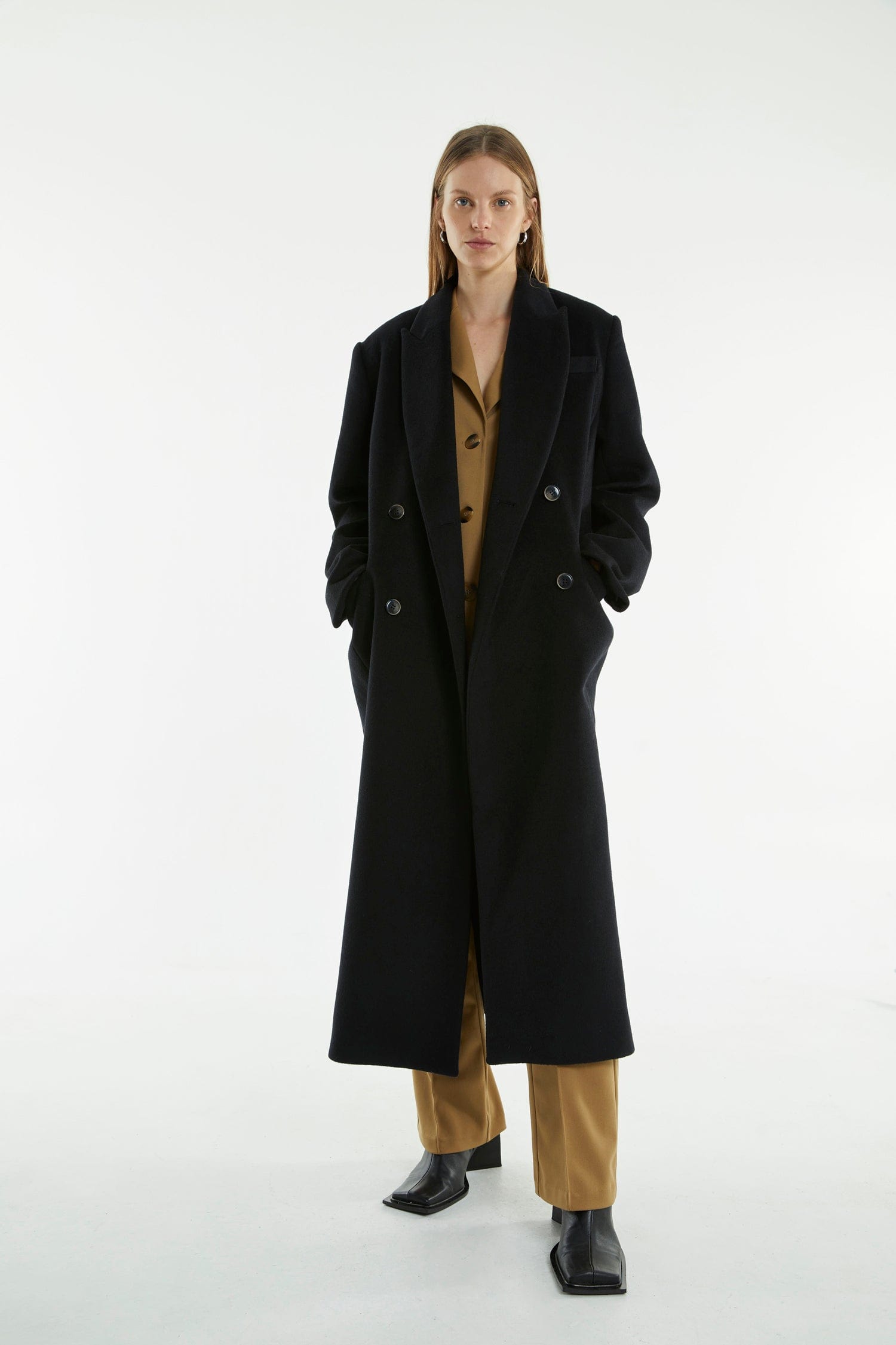 IMMERSION DOUBLE BREASTED COAT BLACK Third Form Women's