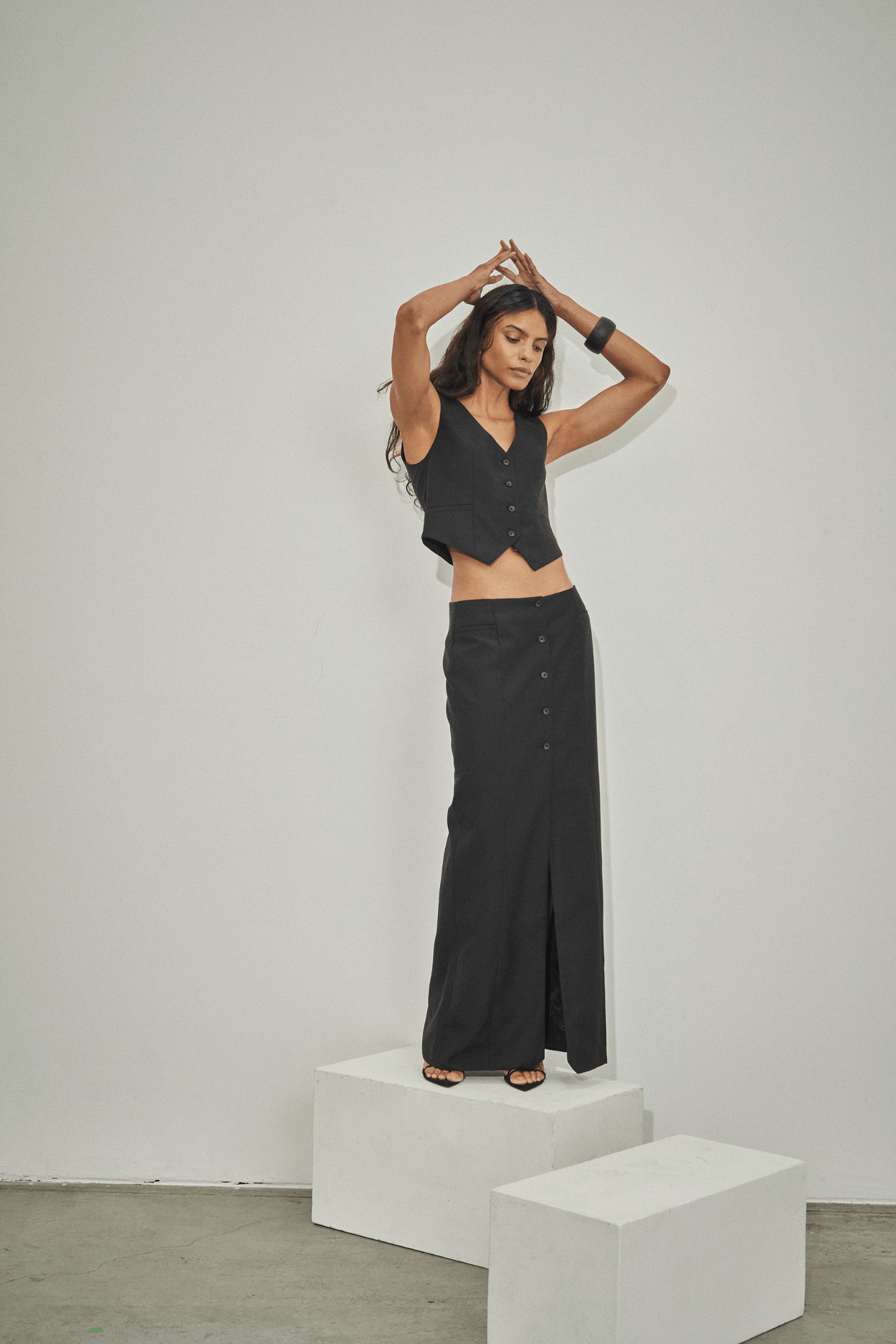 METROPOLIS TAILORED MAXI SKIRT BLACK THIRD FORM Women s