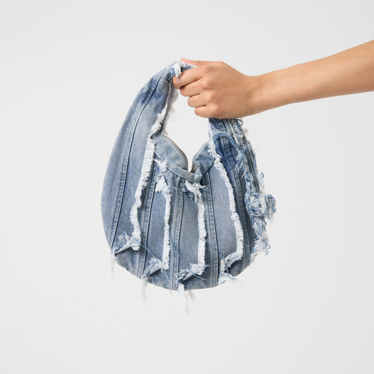 senses-denim-bag-distressed-