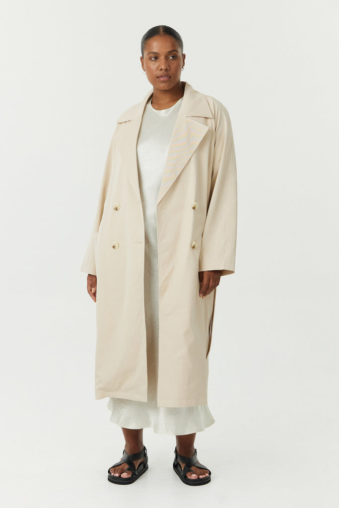 time-again-relaxed-trench-