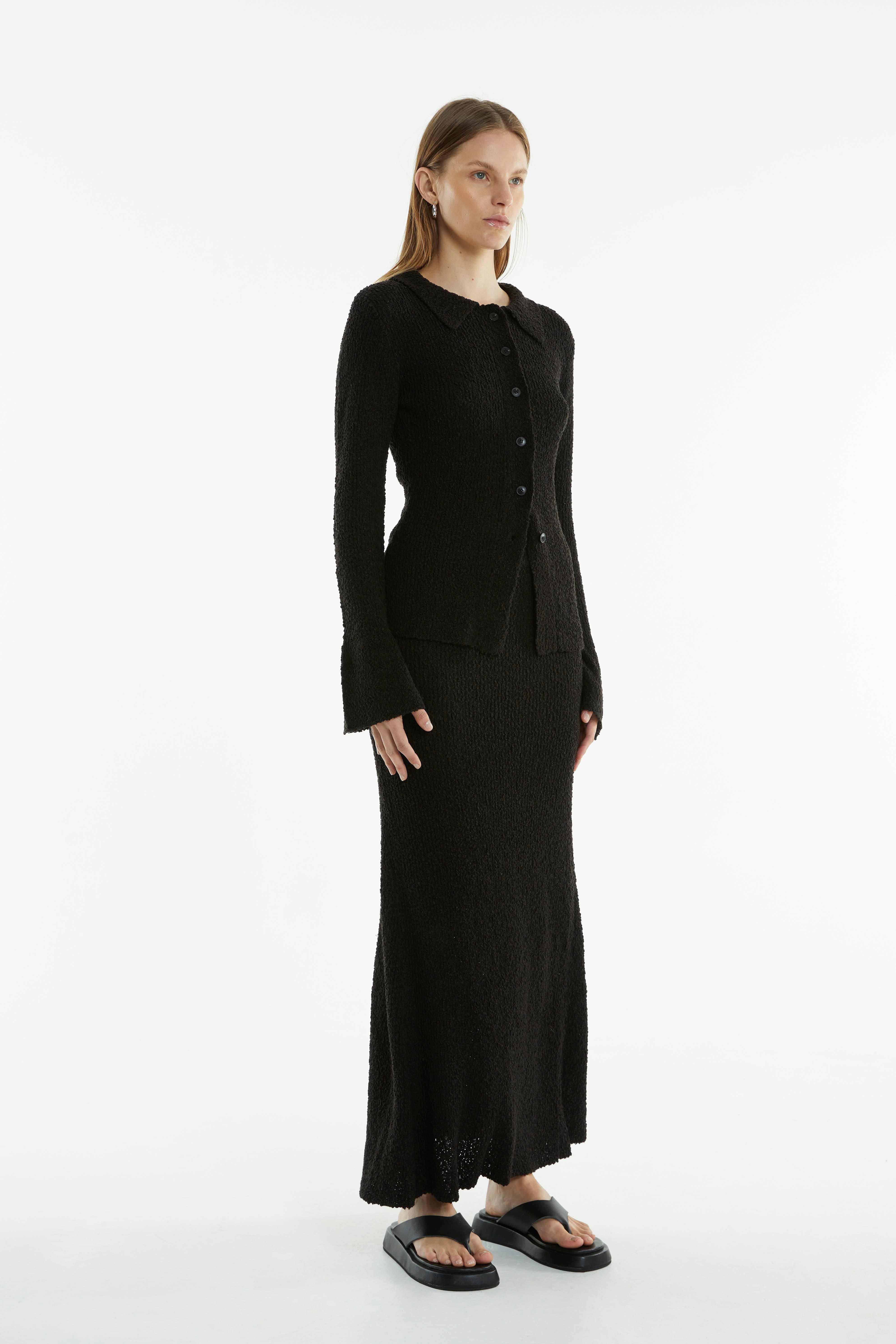 UNBOUND KNIT FLARE SKIRT | BLACK | Third Form | Skirts & Pants for Women | Shop Now THIRD FORM - International UNBOUND KNIT FLARE SKIRT | BLACK | Third Form | Skirts & Pants for Women | Shop Now THIRD FORM - International