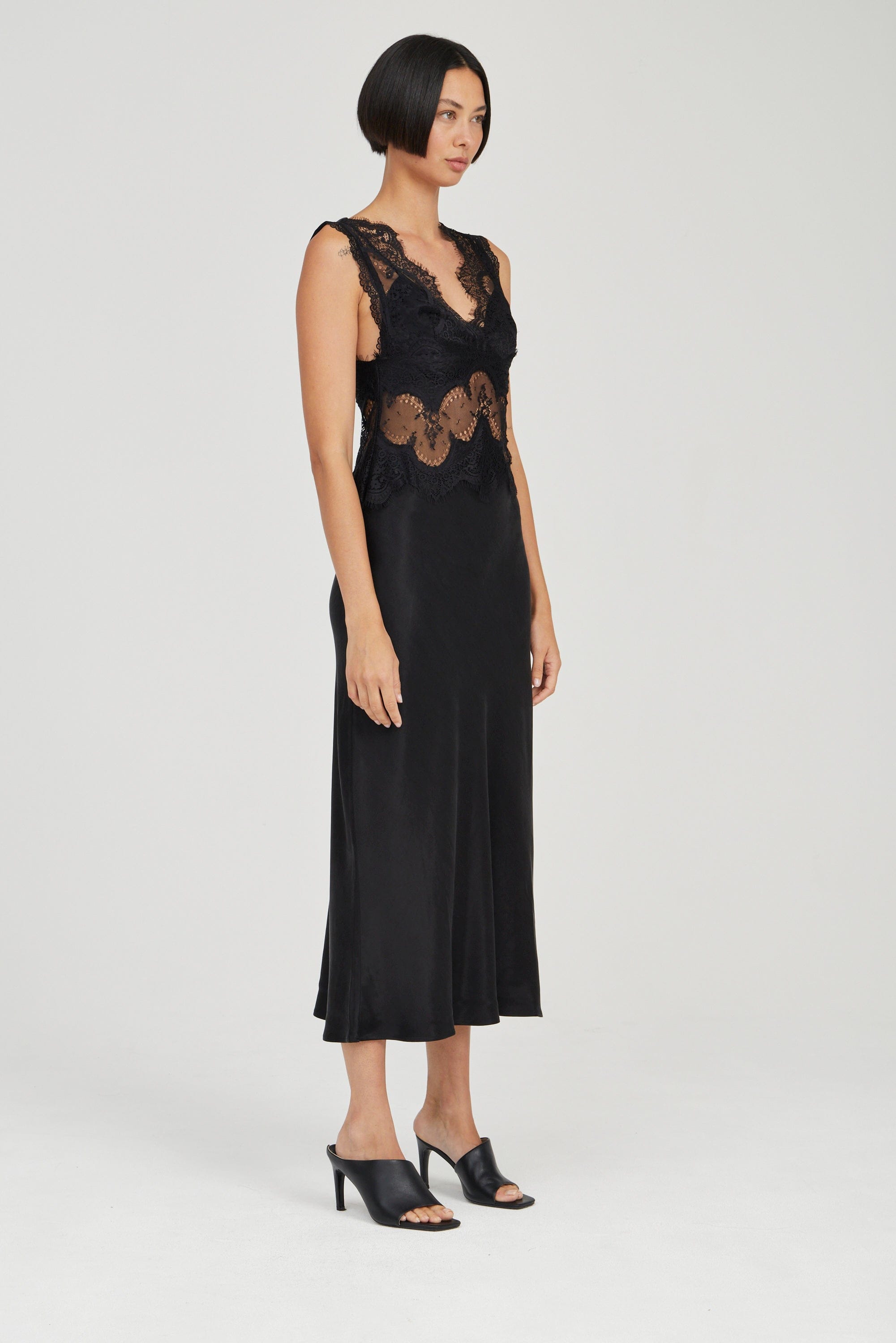VISIONS LACE DEEP V MAXI DRESS | EBONY THIRD FORM - International VISIONS LACE DEEP V MAXI DRESS | EBONY THIRD FORM - International