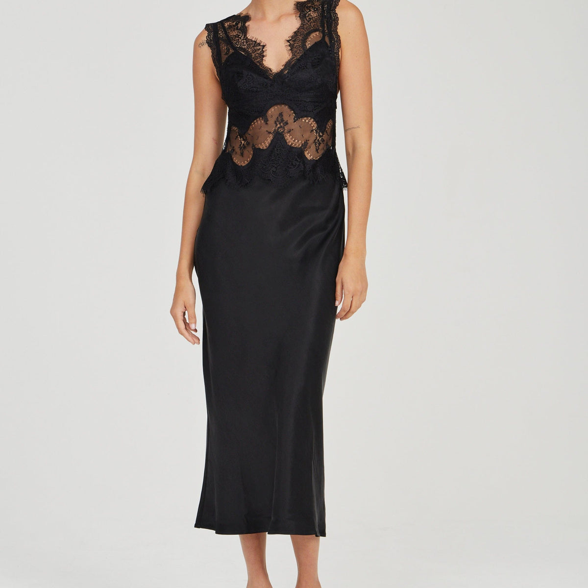 VISIONS LACE DEEP V MAXI DRESS | EBONY THIRD FORM - International VISIONS LACE DEEP V MAXI DRESS | EBONY THIRD FORM - International