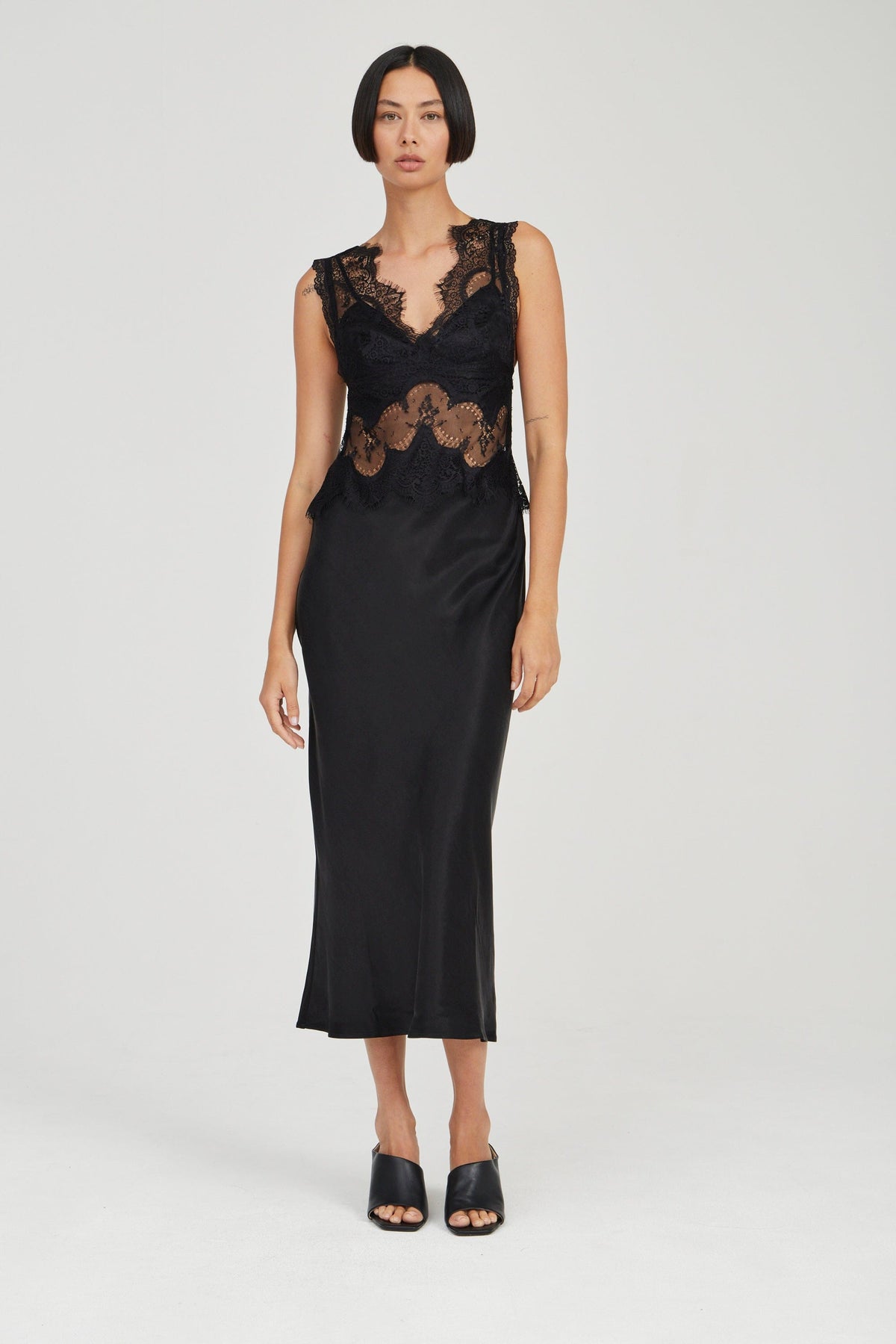VISIONS LACE DEEP V MAXI DRESS | EBONY THIRD FORM - International VISIONS LACE DEEP V MAXI DRESS | EBONY THIRD FORM - International