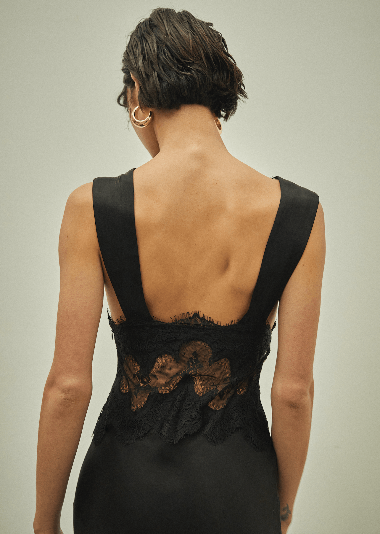 Lace deep 2025 v dress