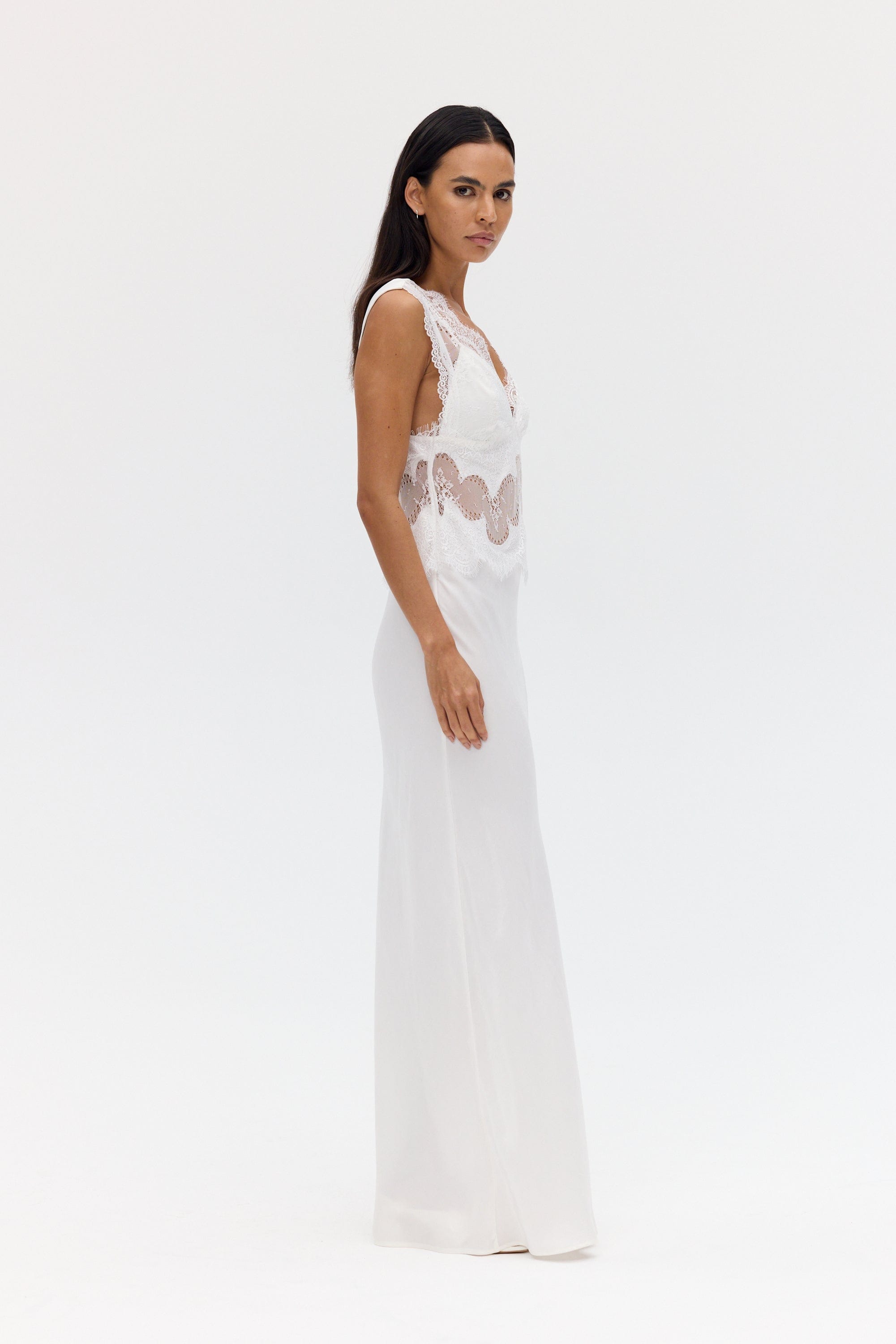 VISIONS LACE FLOOR LENGTH DRESS | IVORY | THIRD FORM | Wedding Dresses THIRD FORM - International VISIONS LACE FLOOR LENGTH DRESS | IVORY | THIRD FORM | Wedding Dresses THIRD FORM - International
