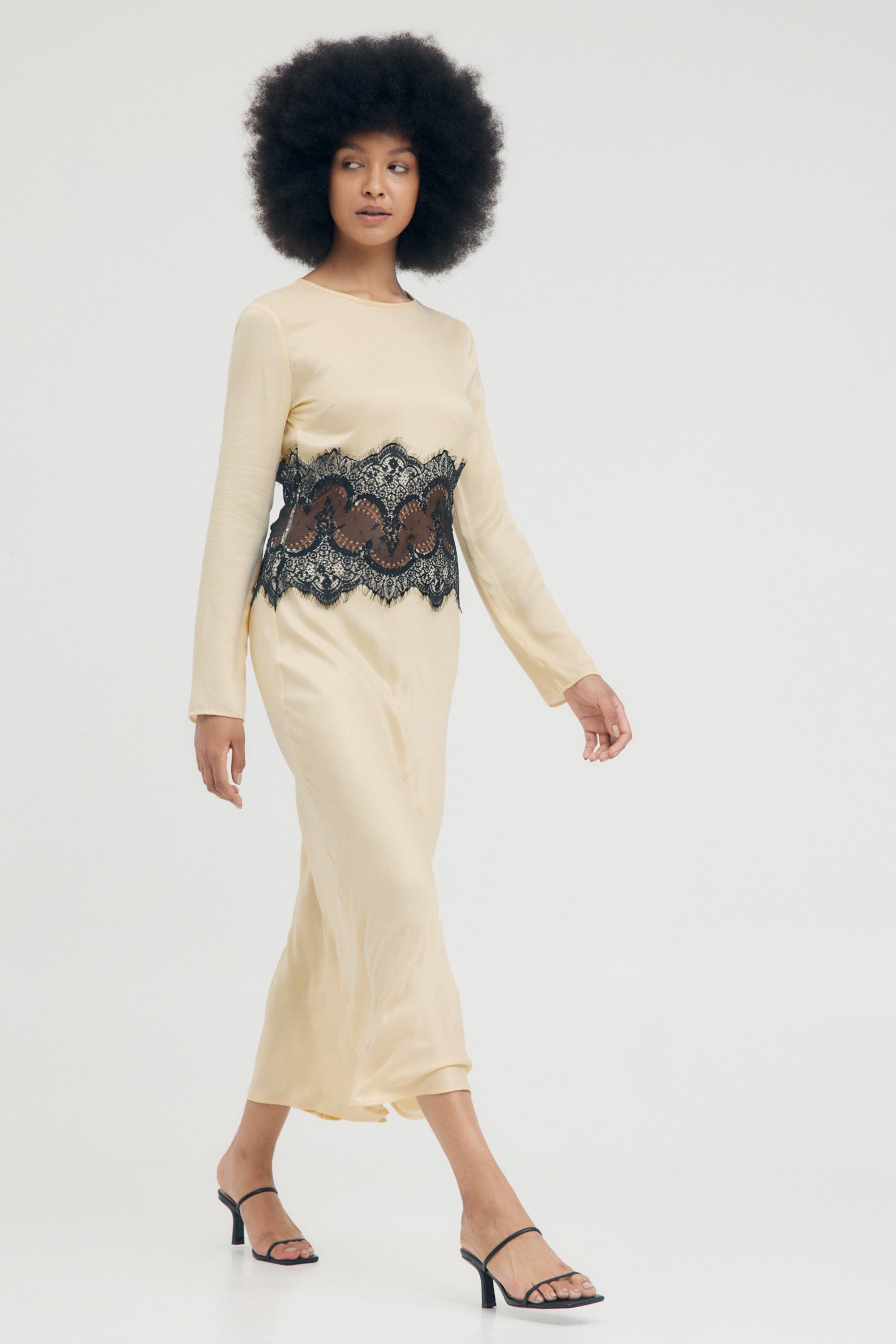 cream maxi dress with black trim Keila Lace Trim Maxi Dress Cream / Black